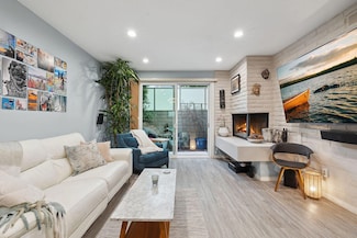 11625 Texas Ave Unit 101, Los Angeles, CA 90025