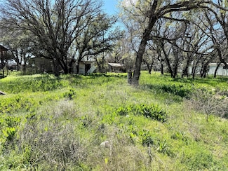 7145 Belfast Dr, Lake Brownwood, TX 76801