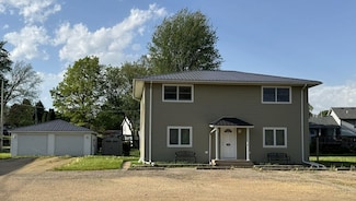 106 W Main St, Monroe Center, IL 61052