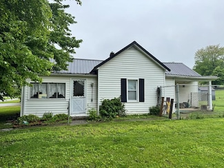312 Boundary St, Oak Hill, OH 45656