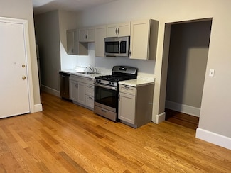 73 Charles St Unit 3, Boston, MA 02114