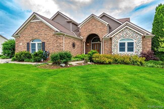 10654 W Braemar Unit 7, Holly, MI 48442