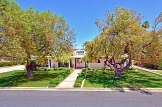 514 W Fairway Cir, Mesa, AZ 85201