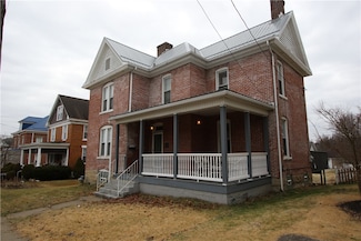 109 Cherry Ave, Houston, PA 15342