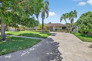 6385 Hollandaire Dr E, Boca Raton, FL 33433