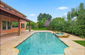 305 Sheffield Dr, Southlake, TX 76092