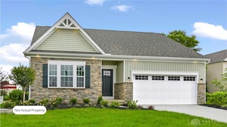 15 Magnolia Ln, Springboro, OH 45066