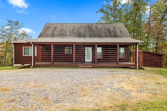 604 Hickory Ln, Hilham, TN 38568