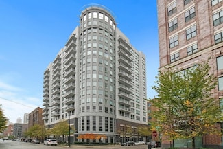 421 W Huron St Unit 1504, Chicago, IL 60654