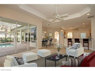 15851 Delasol Ln, Naples, FL 34110