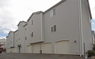 121 SW 154th St Unit 2, Burien, WA 98166