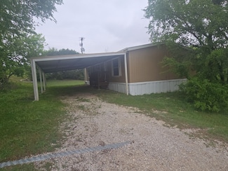 902 Pecos River Dr, Granbury, TX 76048