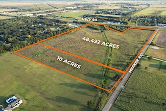 1859 N Meeker Rd, Beaumont, TX 77713