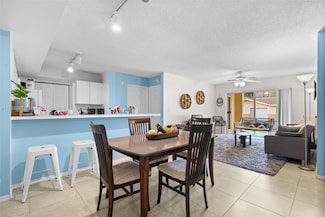 2600 S University Dr Unit 107, Davie, FL 33328