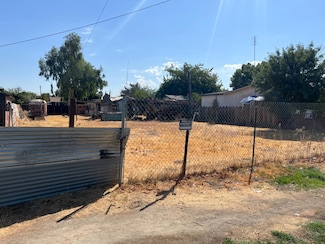 311 Stadium Rd, Madera, CA 93637