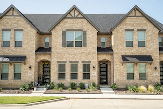 1894 Strand St, Farmers Branch, TX 75234