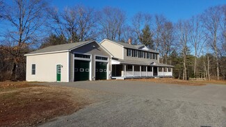 9 Riverside Dr, Norridgewock, ME 04957
