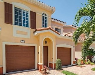 20310 Estero Gardens Cir Unit 203, Estero, FL 33928