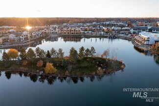 1192 S Sunset Cove Ln, Eagle, ID 83616
