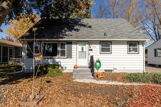838 4th St W, Hastings, MN 55033