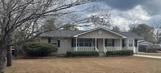 208 Radney St, Columbia, AL 36319