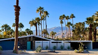 1872 S Aquanetta Cir, Palm Springs, CA 92264