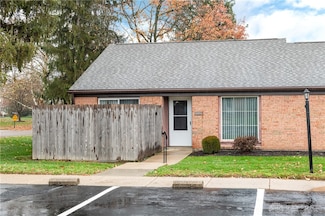 2329 Obetz Dr Unit A, Beavercreek, OH 45434