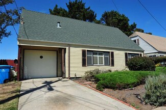 336 Heathcliff Dr, Pacifica, CA 94044