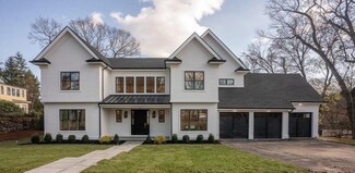 62 Carlton Rd, Waban, MA 02468