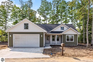 4441 Lamarche Cir, Traverse City, MI 49685