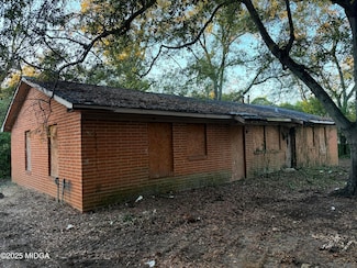 2753 Roy St, Macon, GA 31204