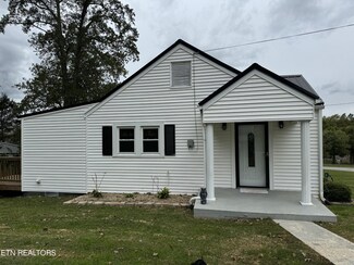 104 Sunrise Dr, Greeneville, TN 37743