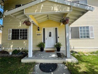 1675 Maple Dr, Chula Vista, CA 91911