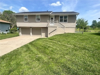 211 Carla St, Excelsior Springs, MO 64024