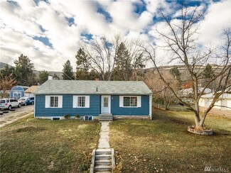 1908 Fisk Ave, Bridgeport, WA 98813