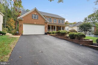 16463 Hayes Ln, Woodbridge, VA 22191