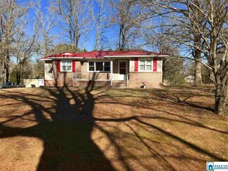 1401 Belcher Trail, Mount Olive, AL 35117