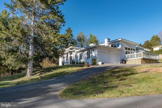 19 Walnut Dr, Front Royal, VA 22630