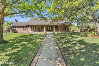 2629 Park View Dr, Biloxi, MS 39531
