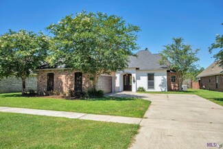 34075 Spring Lake Dr, Walker, LA 70785