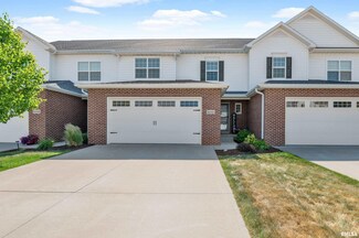 4440 Slate Creek Dr, Bettendorf, IA 52722