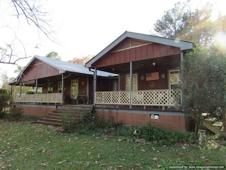 131 Fox Run Rd, Canton, MS 39046