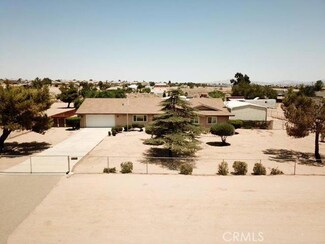 13518 Mesquite St, Oak Hills, CA 92344