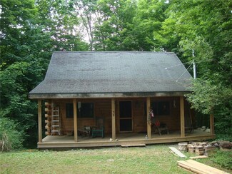 35 Twisting Ln, Skaneateles, NY 13152