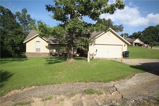 10484 Kays Ln, Rogers, AR 72756