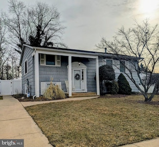31 Northfield Rd, Newark, DE 19713