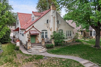 4022 Xerxes Ave N, Minneapolis, MN 55412