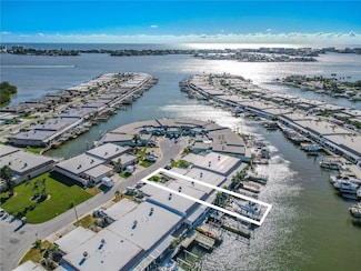 345 Boca Ciega Point Blvd, Saint Petersburg, FL 33708