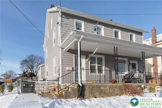 211 N Westbrook Ave, Pen Argyl, PA 18072