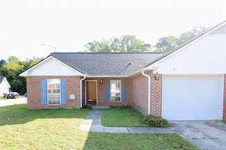 2029 Glenwick Dr, Fayetteville, NC 28304